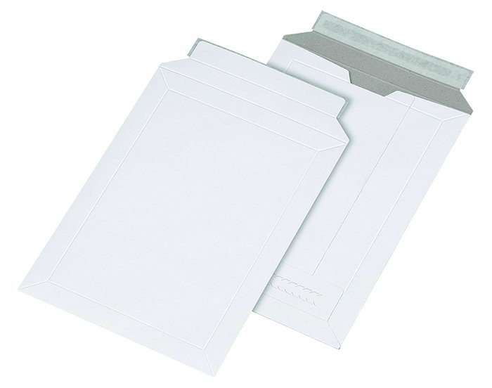 Пакет картонный белый UltraPack A5+, 215x270, 300 г/м2, лента, 10шт/уп